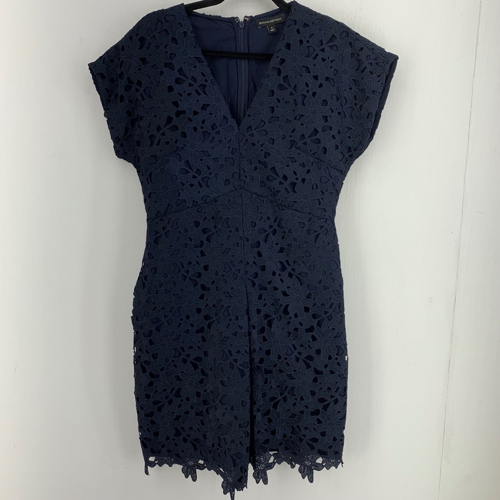 Banana Republic Classic Floral Cottage Guipure Lace Cap Sleeve Sheath Dress Sz 6